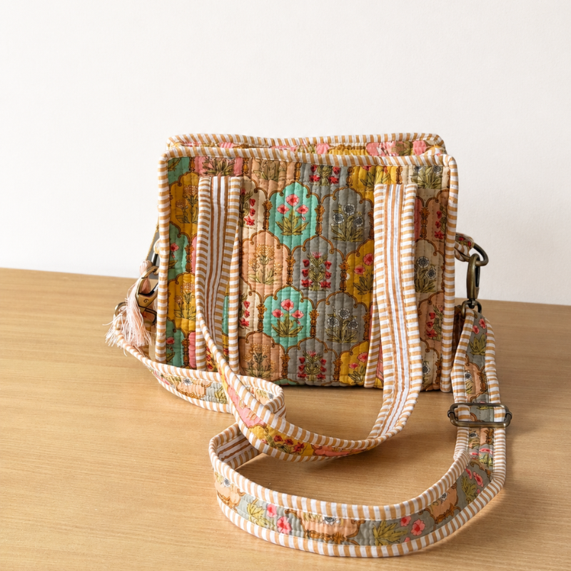 Mini Tote India con cierre